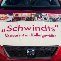 Fahrzeugbeklebung im Digitaldruck und mit Plottfolien - Schwindts Restaurant